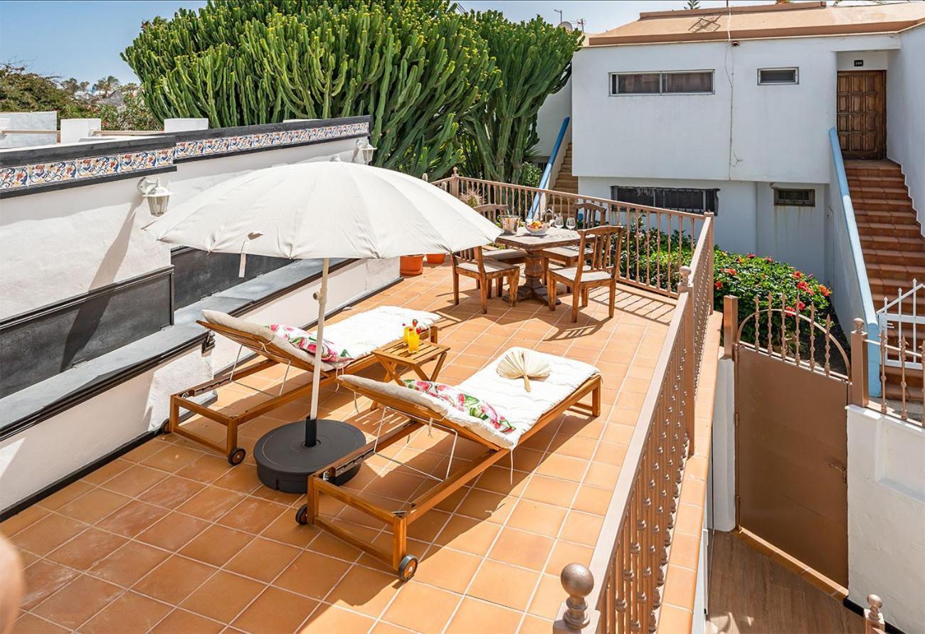 Villa Corralejo Bay Beachfront Corralejo By Holidays Home Exterior foto